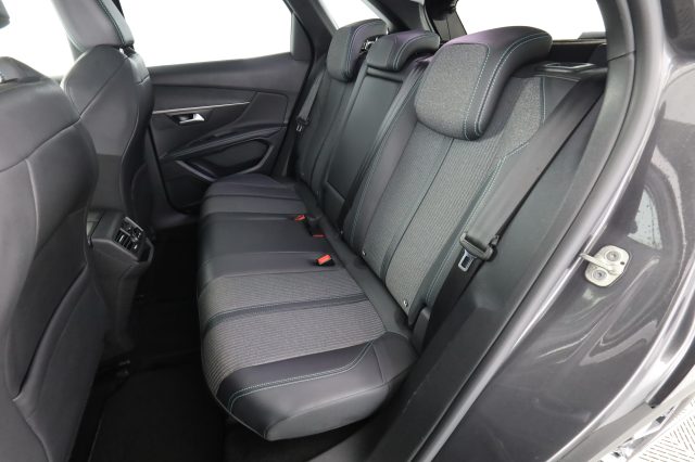 Peugeot 3008 3008 PureTech Turbo 130 S&S EAT8 Allure - foto 3 di 4