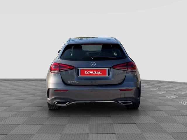 Mercedes-Benz A 250 A 250 e EQ-POWER Automatic PREMIUM - foto 4 di 4