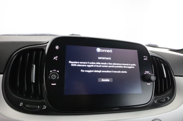 Fiat 500 500 1.0 Hybrid Connect, del 2022, 55.730 km, in vendita a Verona (VR)