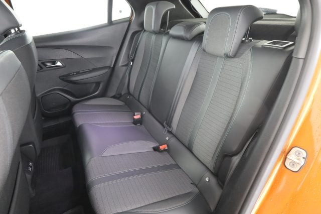Peugeot 2008 2008 BlueHDi 130 S&S EAT8 Allure Pack - foto 3 di 4