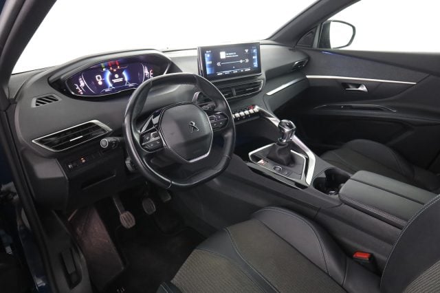 Peugeot 3008 3008 PureTech Turbo 130 S&S Allure Pack, del 2023, 69.636 km, in vendita a Verona (VR)