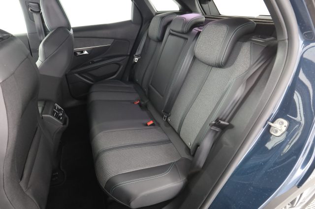 Peugeot 3008 3008 PureTech Turbo 130 S&S Allure Pack - foto 3 di 4