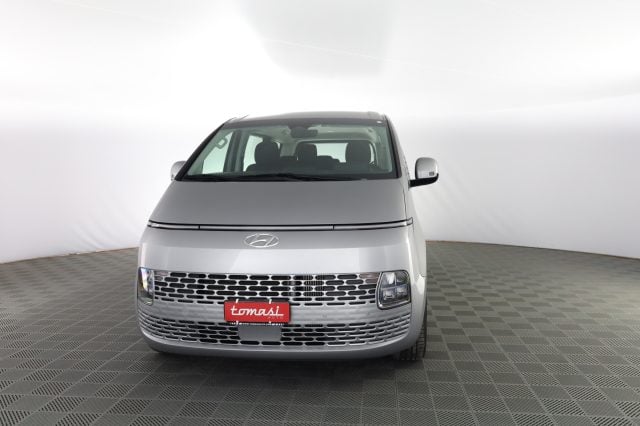 Hyundai STARIA Staria 2.2 AT 2WD 9 posti Wagon, del 2024, 63.205 km, in vendita a Verona (VR)