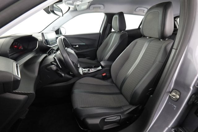 Peugeot 2008 2008 BlueHDi 130 S&S EAT8 Allure Pack - foto 2 di 4