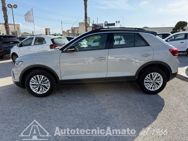 Volkswagen T-Roc 1.0 TSI Life - foto 3 di 4