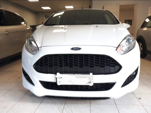 Ford Fiesta 1.5 TDCi 75CV 5 porte ST-Line - foto 4 di 4