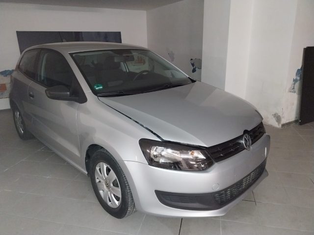 Volkswagen Polo 1.2 3 porte Trendline no aria - foto 2 di 4
