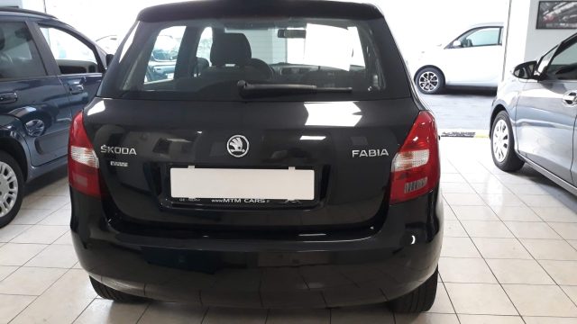 Skoda Fabia 1.2 TDI CR 75CV Wagon GreenLine - foto 2 di 4