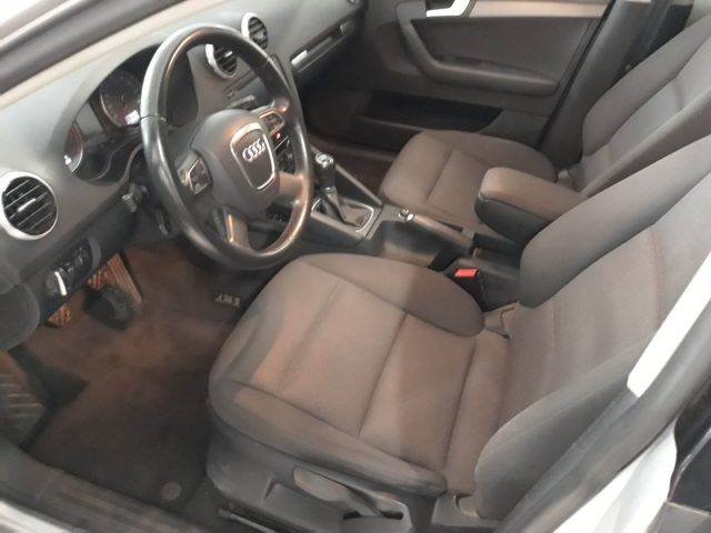 Audi A3 SPB 1.2 TFSI Attraction - foto 3 di 4