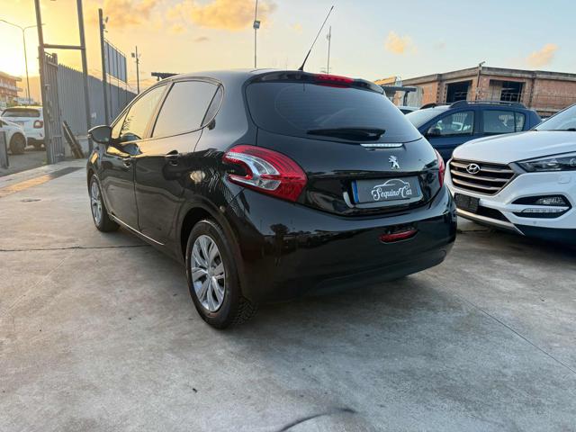 Peugeot 208 1.4 8V HDi 68CV 5p. Allure - foto 3 di 4