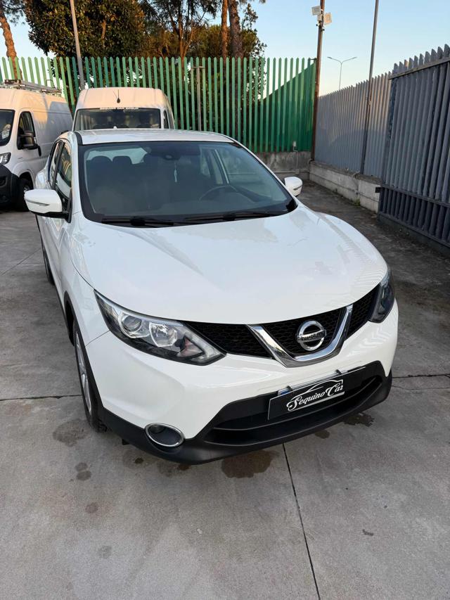 Nissan Qashqai 1.6 dCi 2WD Tekna - foto 3 di 4