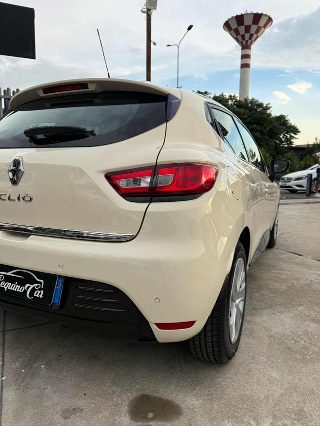 Renault Clio TCe 12V 90 CV GPL Start&Stop 5 porte Energy Life - foto 4 di 16