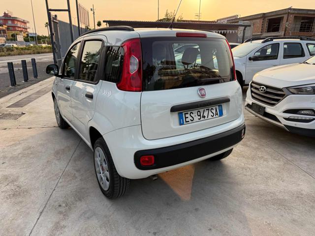Fiat Panda 0.9 TwinAir Turbo Natural Power Lounge - foto 3 di 4