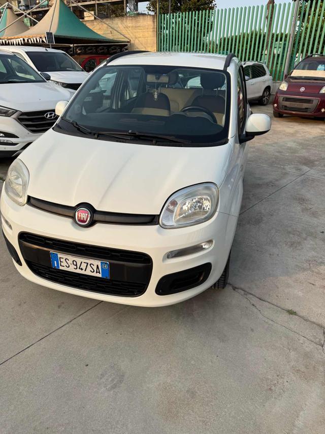 Fiat Panda 0.9 TwinAir Turbo Natural Power Lounge - foto 4 di 4
