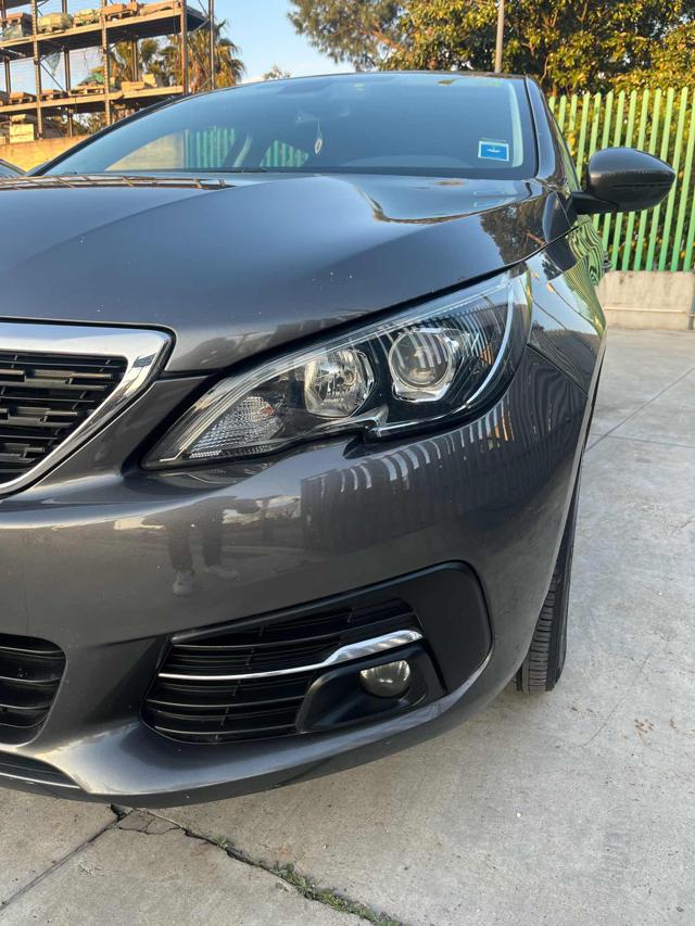 Peugeot 308 BlueHDi 130 S&S SW Business - foto 3 di 4