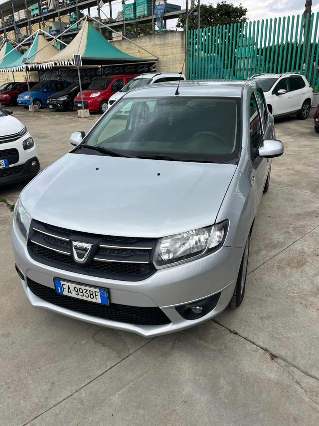 Dacia Sandero 1.2 GPL 75CV Ambiance - foto 2 di 4