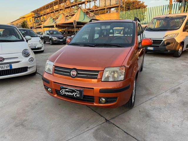 Fiat Panda 1.2 Emotion, del 2008, 180.000 km, in vendita a Giugliano In Campania (NA)