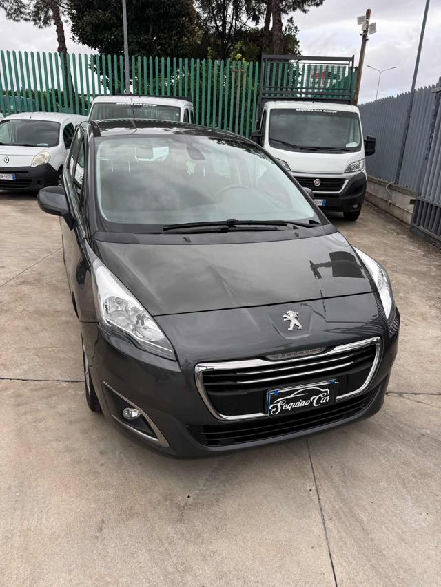 Peugeot 5008 BlueHDi 120 S&S Allure - foto 3 di 4