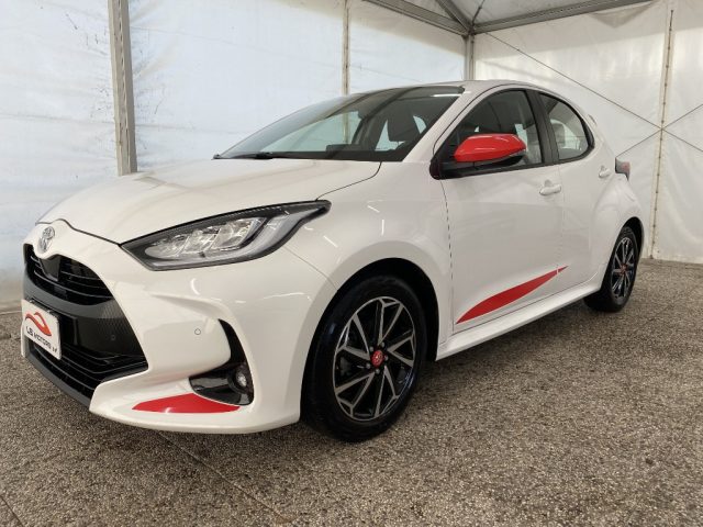 Toyota Yaris 1.0 5 porte Dynamic usato a MONZA