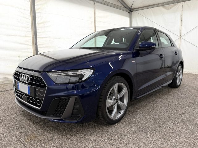 Audi A1 SPB 30 TFSI S tronic Identity Black usato a MONZA