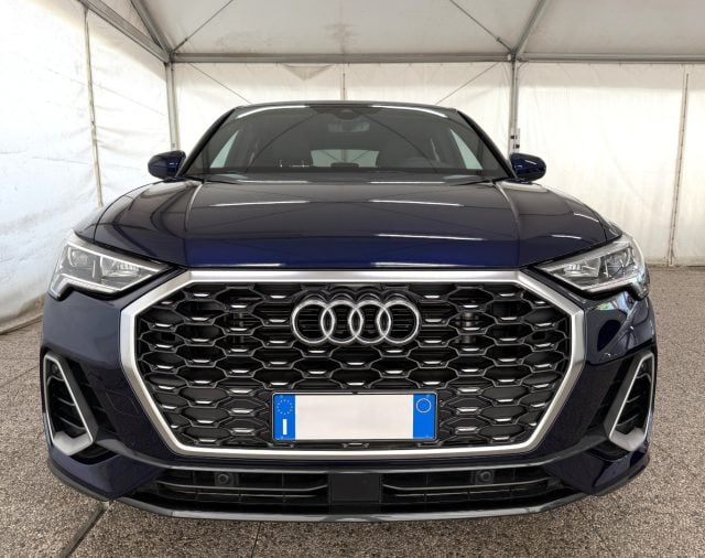 Audi Q3 SPB 35 TDI S tronic S line edition - foto 2 di 4