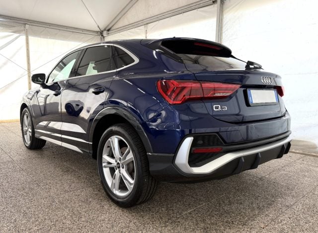 Audi Q3 SPB 35 TDI S tronic S line edition - foto 4 di 4