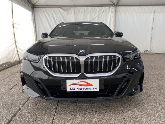 BMW 520 d 48V xDrive Touring Msport - foto 3 di 4