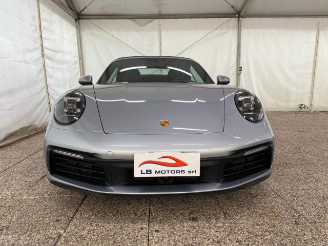 Porsche 911 Carrera Cabriolet - foto 3 di 4