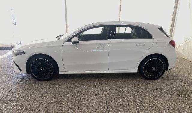 Mercedes-Benz A 250 e hybrid EQ AMG Line Premium Plus - foto 3 di 4