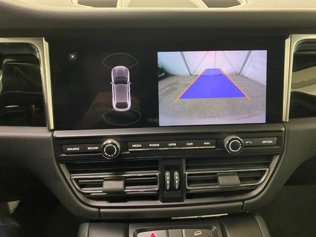 Porsche Macan 3.0 S, del 2020, 100.000 km, in vendita a Monza (MB)