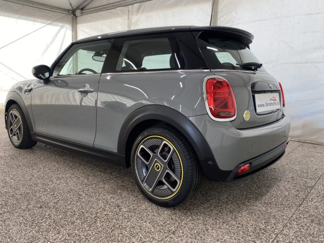 MINI Cooper SE Yours - foto 4 di 4