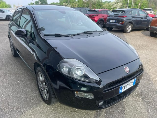 Fiat Punto 1.2 8V 5 porte Street - foto 4 di 4