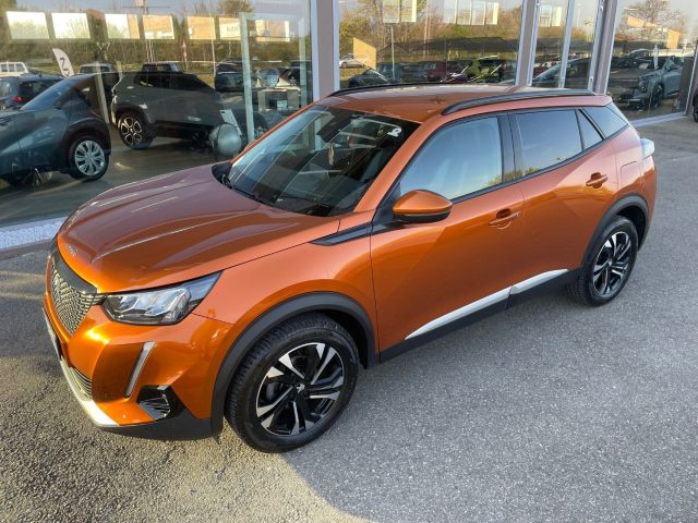 Peugeot 2008 PureTech 130 S&S Allure - foto 2 di 4