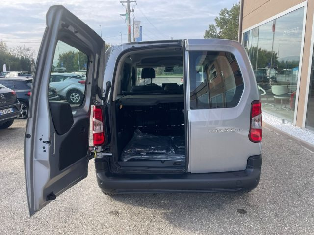 Toyota Proace City Verso 1.2 110 CV S&S Short Lounge, in vendita a Scandiano (RE)