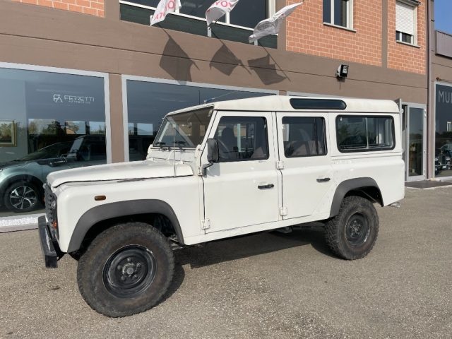Land Rover Defender Defender 110 2.5 Td5 cat S.W. SE usato a SCANDIANO