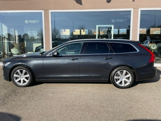 Volvo V90 D4 Geartronic R-design usato a SCANDIANO