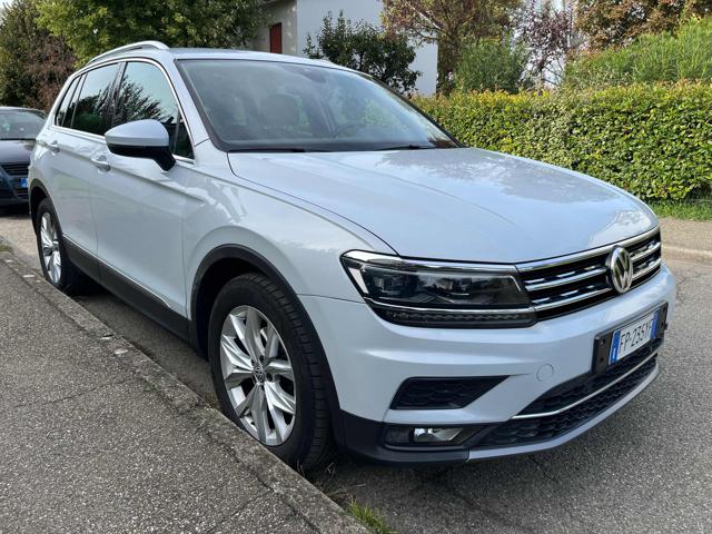 Volkswagen Tiguan 2.0 TDI SCR DSG Advanced BlueMotion Technology usato a SCANDIANO