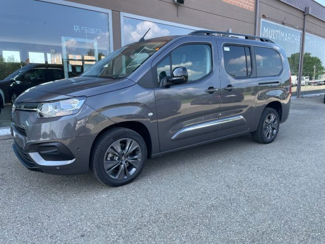 Toyota Proace City Verso Electric 50kWh L1 Short D Executive - foto 2 di 4