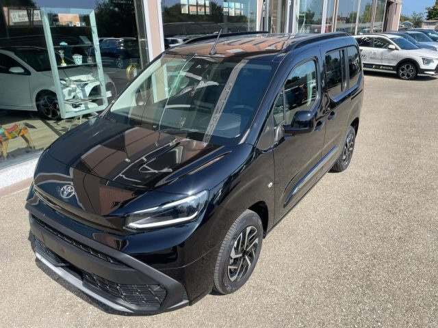 Toyota Proace City Verso 1.5D 100 CV S&S L1 Executive - foto 4 di 4
