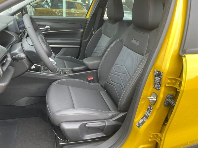 Jeep Avenger 1.2 Turbo 100 CV Longitude, del 2023, in vendita a Scandiano (RE)