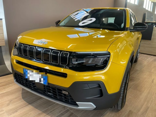 Jeep Avenger 1.2 Turbo 100 CV Longitude, del 2023, in vendita a Scandiano (RE)