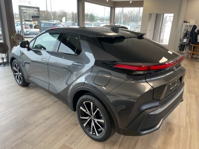Toyota C-HR 1.8 HEV Lounge nuovo a SCANDIANO