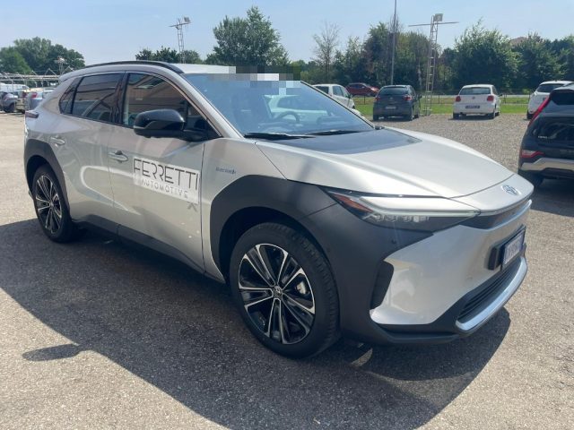 Toyota bZ4X EV 204 CV MC25 - foto 2 di 4