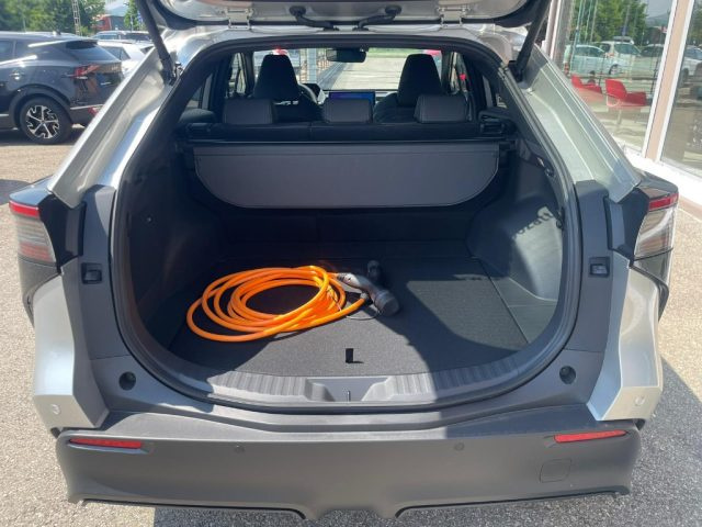 Toyota bZ4X EV 204 CV MC25 - foto 3 di 4