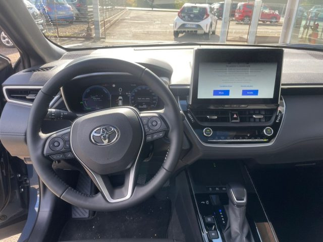 Toyota Corolla Cross 1.8 Hybrid 140 CV E-CVT MY26, in vendita a Scandiano (RE)