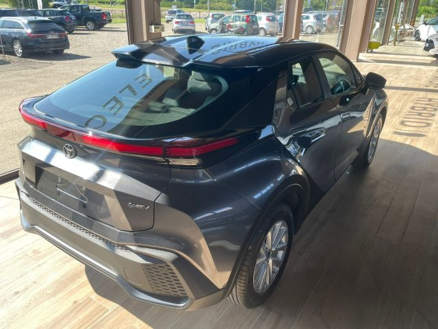 Toyota C-HR 2.0 PHEV Active - foto 3 di 4