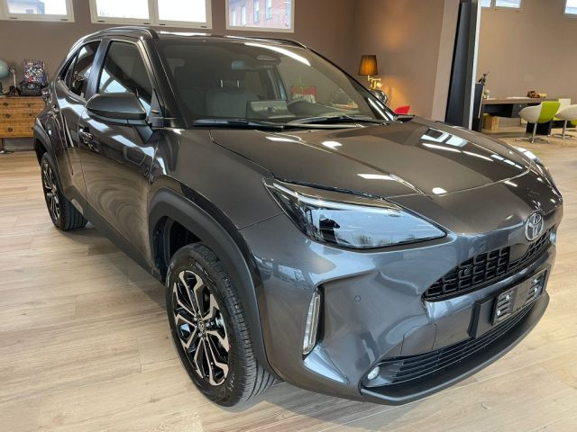 Toyota Yaris Cross 1.5 Hybrid 130 CV 5p.E-CVT AWD-i Trend - foto 4 di 4