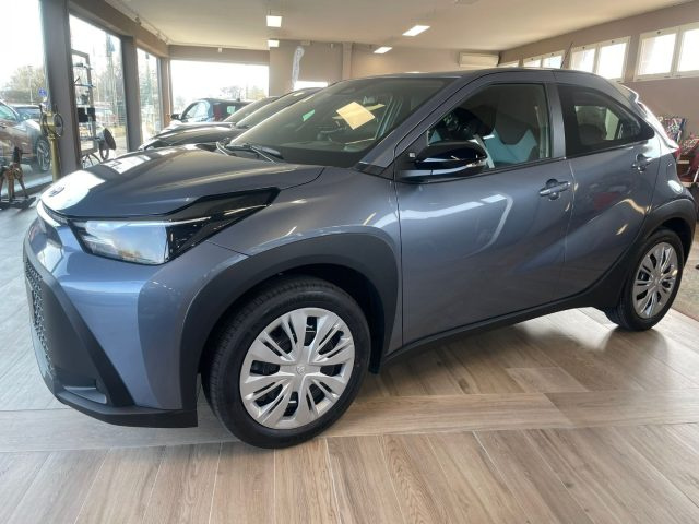 Toyota Aygo X 1.5 Hybrid 115 CV 5 porte nuovo a SCANDIANO