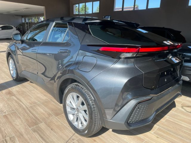 Toyota C-HR 1.8 HEV Active nuovo a SCANDIANO