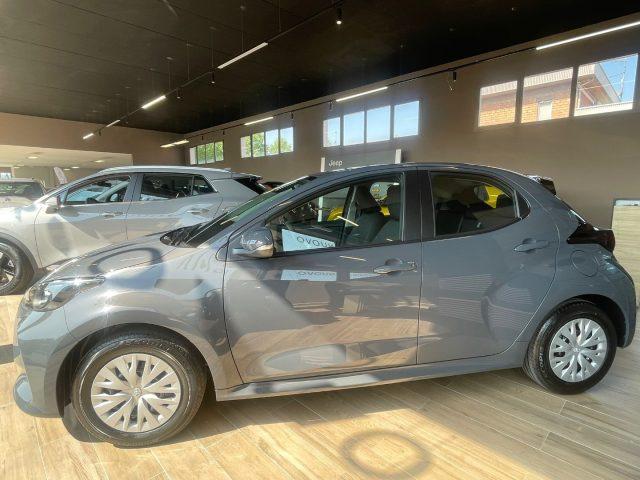Toyota Yaris 1.5 Hybrid 5 porte MY26 nuovo a SCANDIANO